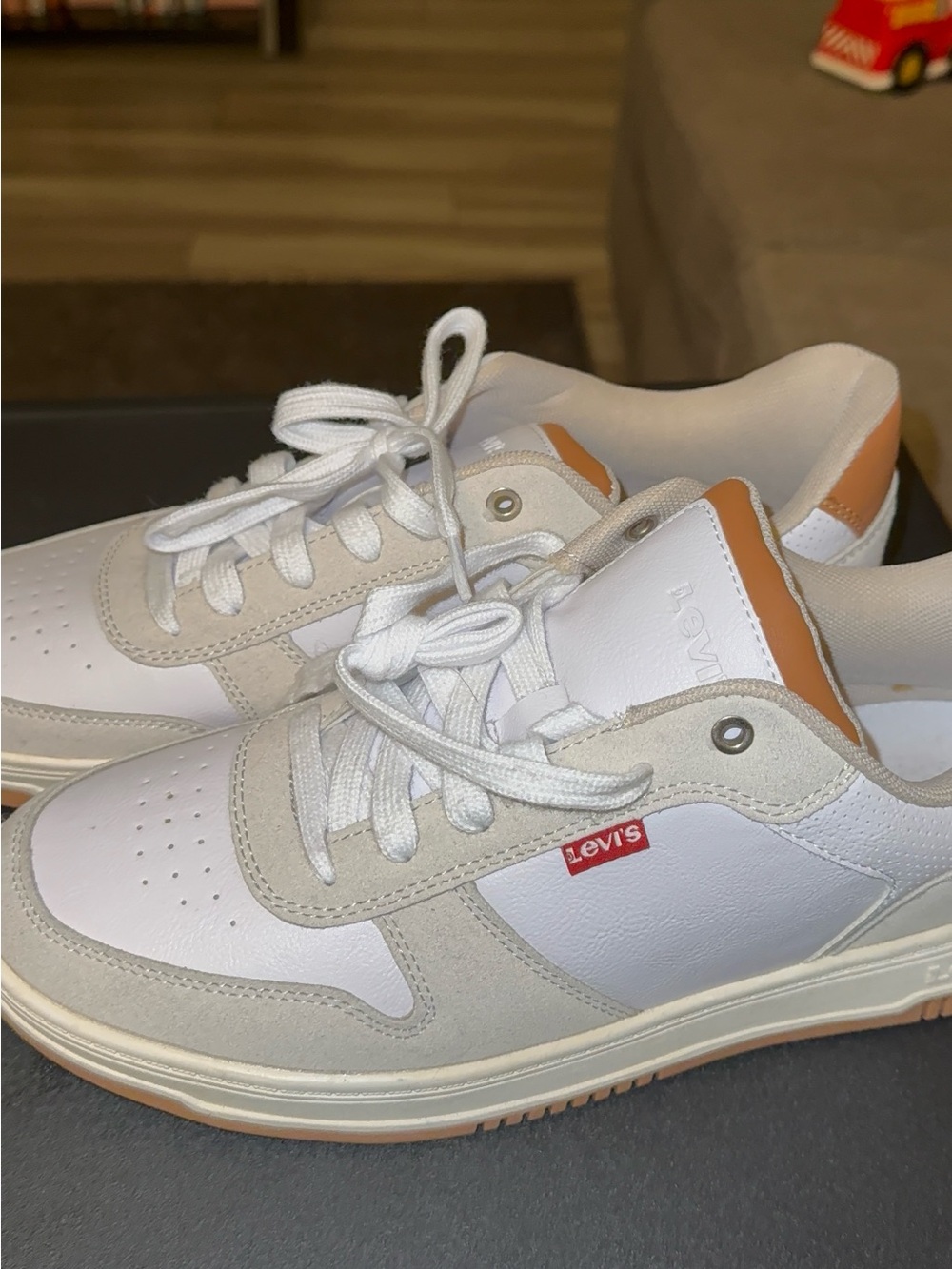 Men Levi’s shoes size 9.5